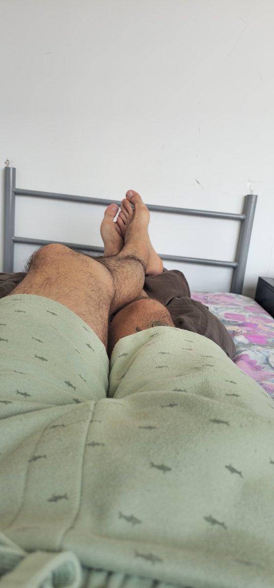Chill before work #feet #footfetish