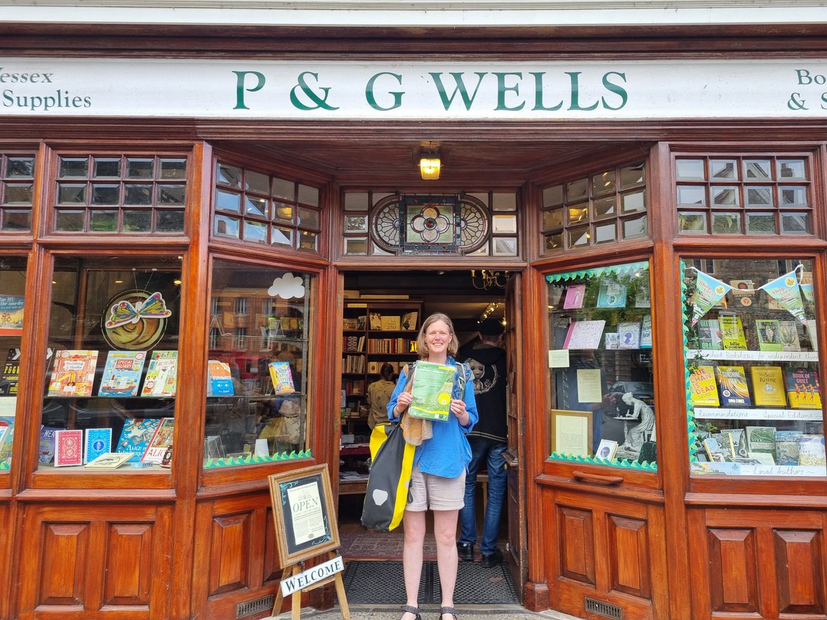 Monday 7th July | 6:30 PM – 8:00 PM
P&amp;G Wells Bookshop, Winchester
Join us for an inspiring evening with local meadows expert Rachel Remnant, as she shares insights from the Hampshire’s Magnificent Meadows project. register.enthuse.com/ps/event/Meado…

<a href="/PGWells/">P & G Wells</a> <a href="/rachel_remnant/">Rachel Remnant</a>