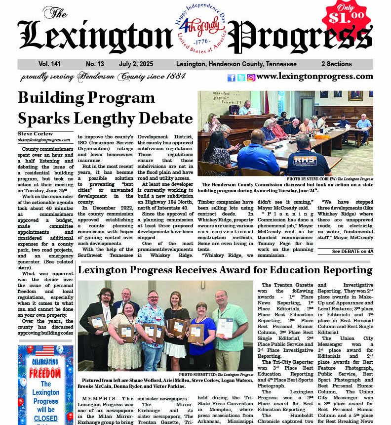 PAPER DAY is here! Pick up your copy of the Lexington Progress featuring activities and fun to celebrate America's birthday! Available in newsstands or online. Subscribe and save! lexingtonprogress.com
#YourLocalNewsSource #subscribetoday #stayinformed #4thofJuly #supportlocal