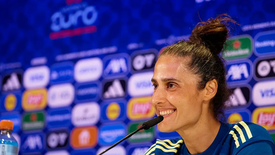 Spanish Football (@spainisfootball) on Twitter photo ๐ฃ๏ธ <a href="/montse_tome/">Montse Tome</a>: "Itโs a privilege to coach this team"
The Spain Coach addressed the media ahead of the Spain opening match at the Euros in Switzerland
๐ rfef.es/en/noticias/itโฆ
#WEURO2025 | #JugarLucharYGanar ๐ฃ๏ธ <a href="/montse_tome/">Montse Tome</a>: "Itโs a privilege to coach this team"
The Spain Coach addressed the media ahead of the Spain opening match at the Euros in Switzerland
๐ rfef.es/en/noticias/itโฆ
#WEURO2025 | #JugarLucharYGanar