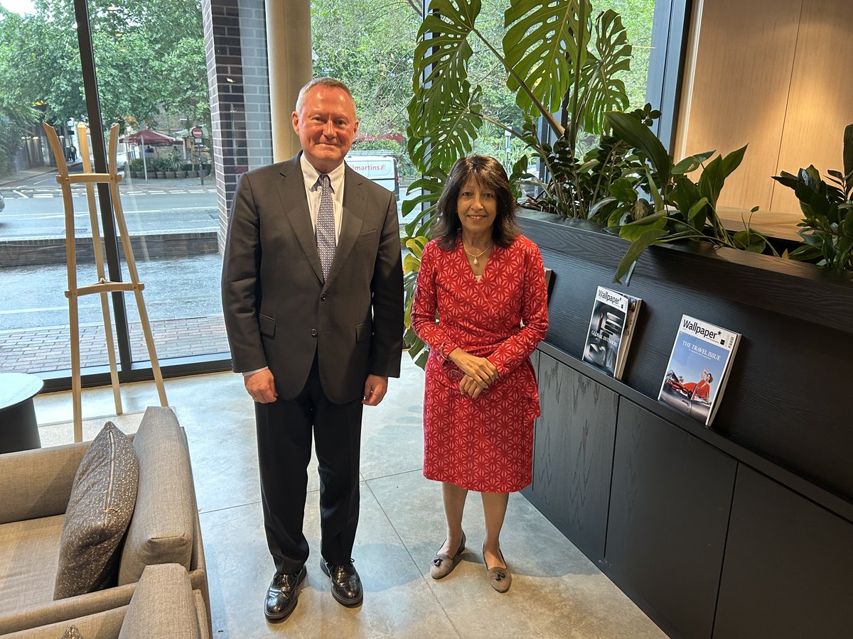 CommissionerHR's tweet image. Constructive discussions with Chair of the @EHRC Baroness Falkner, @DWPgovuk Minister @AndrewHWestern, and @educationgovuk Minister @Jacqui_Smith1 on the third day of my visit to the #UnitedKingdom