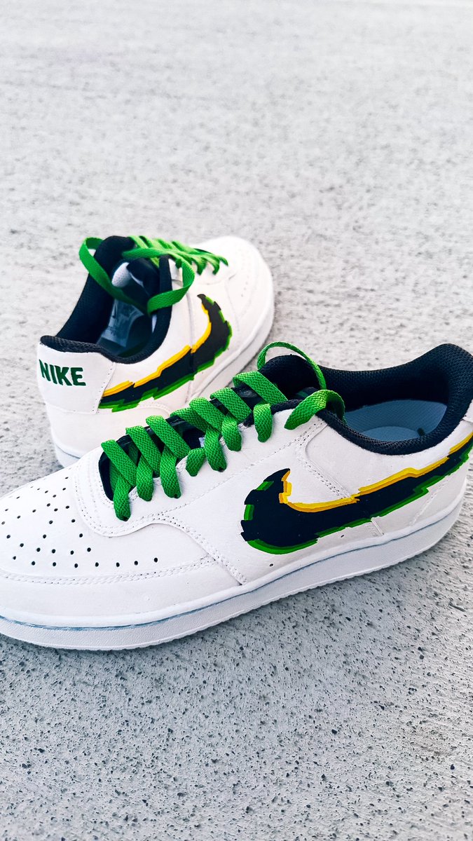 RaisingCustoms's tweet image. Customized these for myself back during basketball season for our trip down to Murfreesboro for the Girls’ Basketball State Tournament!