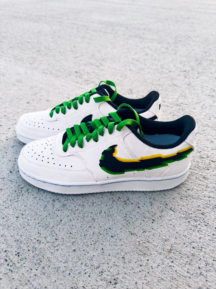 RaisingCustoms's tweet image. Customized these for myself back during basketball season for our trip down to Murfreesboro for the Girls’ Basketball State Tournament!