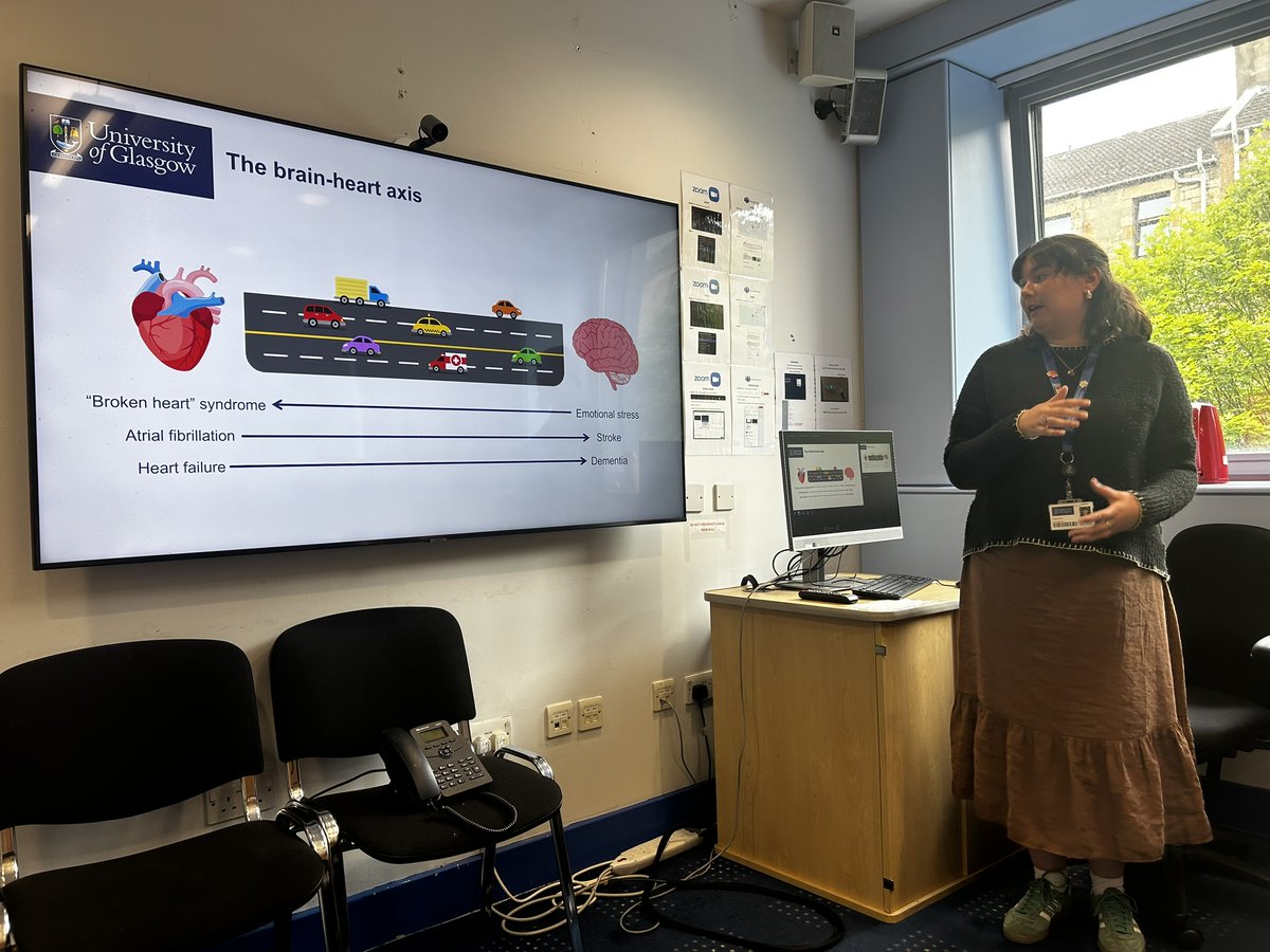 UofGSCMH's tweet image. π§ͺ Great to welcome @TheBHF supporters to our labs today!
They got a behind-the-scenes look at our research, guided by three amazing scientists β all current or former BHF 4-Year PhD Programme students.
Always a pleasure to share the impact of their support β€οΈ
#BHFResearch
