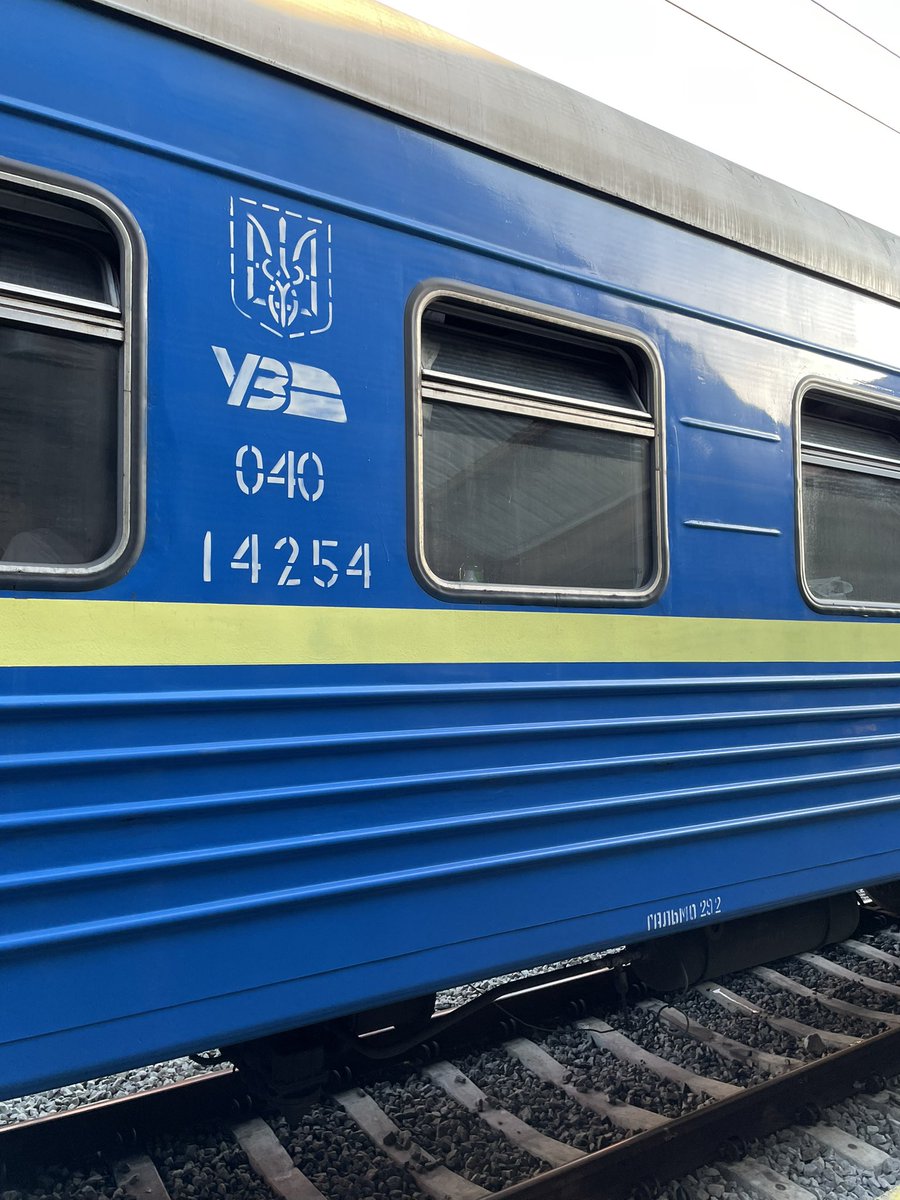 FateneB's tweet image. Solidarity visit to our 🇺🇦 partners together with a group of fellow ambassadors to the #OSCE 

Under #OSCE25FI we are holding Russia to account on a daily basis in Vienna. 

Important hence to:
- meet with 🇺🇦 officials &amp;amp; partners in Kyiv
- see the impact of projects 🇫🇷🇪🇺funds 1/2