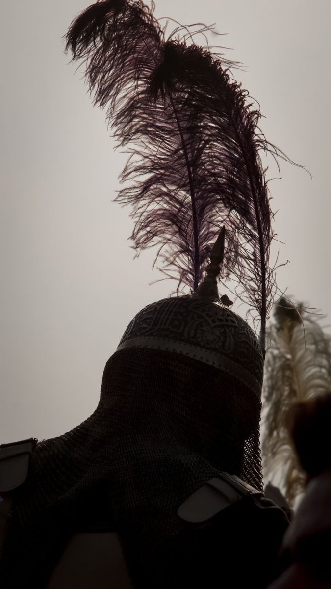 لم نلتقِ بالعبّاس يومًا، لكنّا نشعر بكلّ هذا الأمان تحت ظلّ ذكره.. ولهذا نفهم كيف كان فقد الحوراء عظيما!