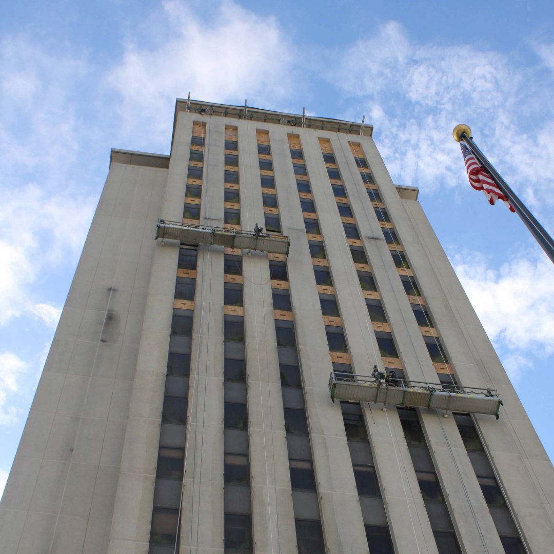 ChildersConst's tweet image. What a stunning morning at the Capitol Complex! 🌞 The swing stages are up, and the anticipation for the new windows is building. Can't wait to see the transformation! 🚀 #ExcitingChanges #CapitolVibes #TeamChilders