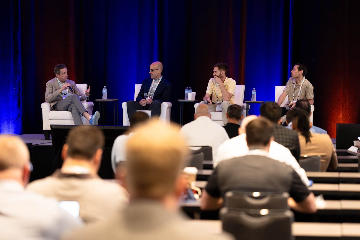 FSGAtweets's tweet image. Just off the #FSGASummer2025 Conference stage: a future-focused panel on reimagining products, technology, gaming, and fan engagement!

Leaders from @FantasySpin, @PrizePicks, @KisweVideo, and the @NHL broke down what’s next across fantasy formats, product innovation, media, and…