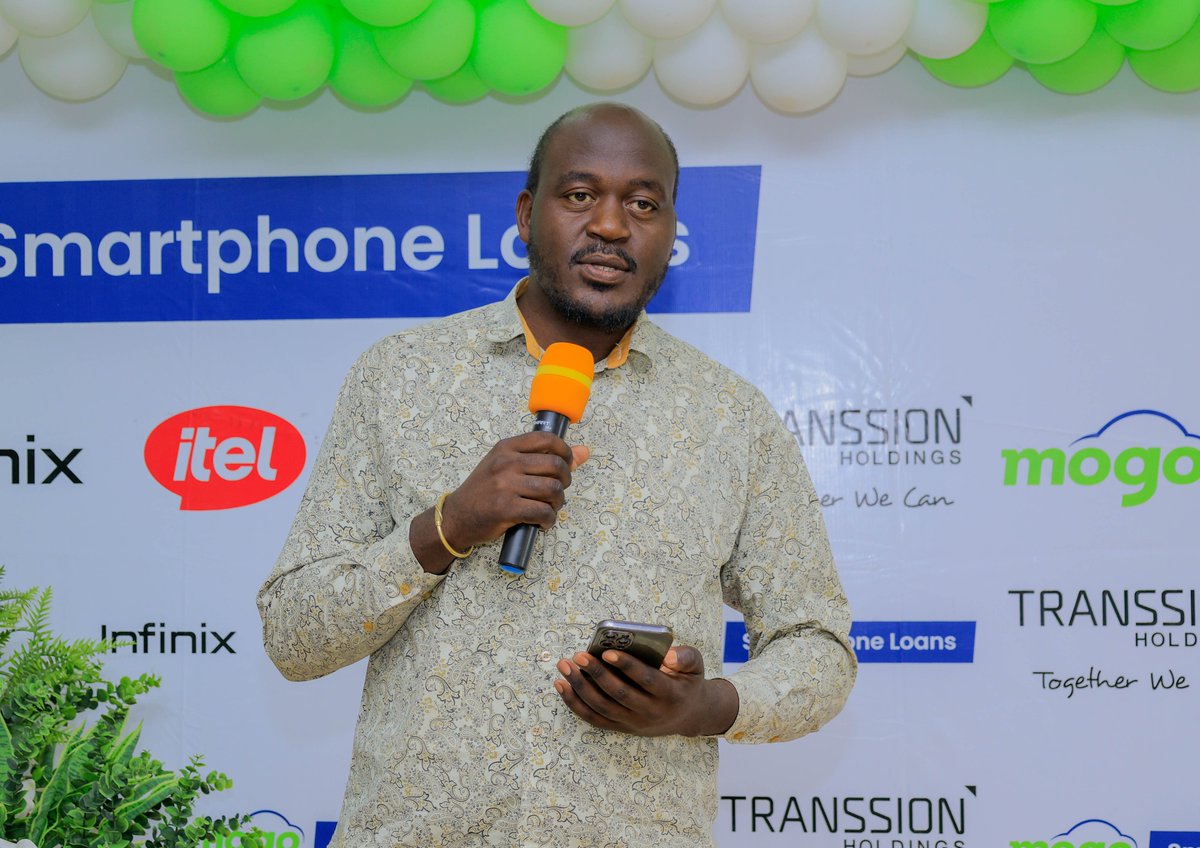 MOGOUganda's tweet image. 2/2 
The Launch was graced by RCC Stanley Bayole &amp;amp; City Speaker Aheebwa Albert Araali . We are going one smartphone at a time and we are changing lives.

#DigitalInclusion  #SmartphoneForAll