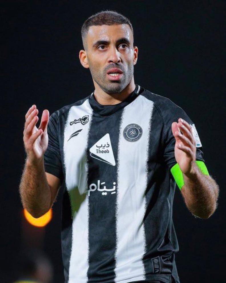 عكاظ الرياضية (@okaz_sports) on Twitter photo مصادر #عكاظ :
المغربي عبد الرزاق حمدالله ينتقل الى الهلال بالإعارة في كأس العالم للأندية بعد توقيع اللاعب وإدارة الشباب في انتظار تسجيل اللاعب في قائمة الهلال ومن المتوقع تواجده في مران الهلال الليلة .
فهد الشغار <a href="/f_xt99/">فـهد الشغار</a>
#عكاظ #ان_تكون_اولا مصادر #عكاظ :
المغربي عبد الرزاق حمدالله ينتقل الى الهلال بالإعارة في كأس العالم للأندية بعد توقيع اللاعب وإدارة الشباب في انتظار تسجيل اللاعب في قائمة الهلال ومن المتوقع تواجده في مران الهلال الليلة .
فهد الشغار <a href="/f_xt99/">فـهد الشغار</a>
#عكاظ #ان_تكون_اولا