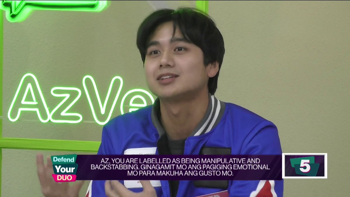 PBBabscbn's tweet photo. "Az always said that she is someone who thinks a lot, who contemplates all her thoughts... She will tell that person, who she's having a problem with, straight to their face and talk about what their problem is and have that conversation with them and try to fix it after."

River sa kanyang pananaw tungkol kay Az.

#PBBCollab10Comments