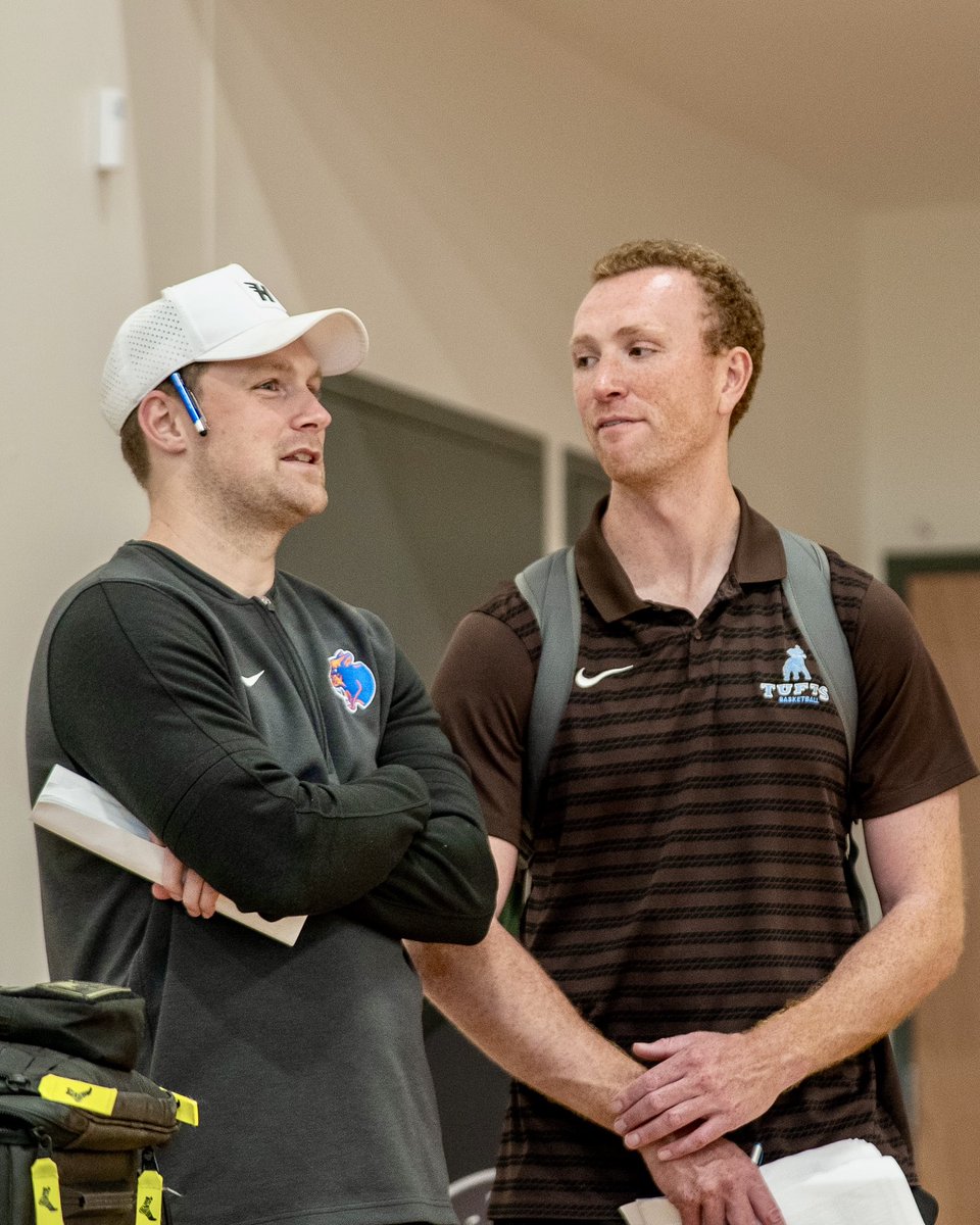 All-Academic Basketball tweet media