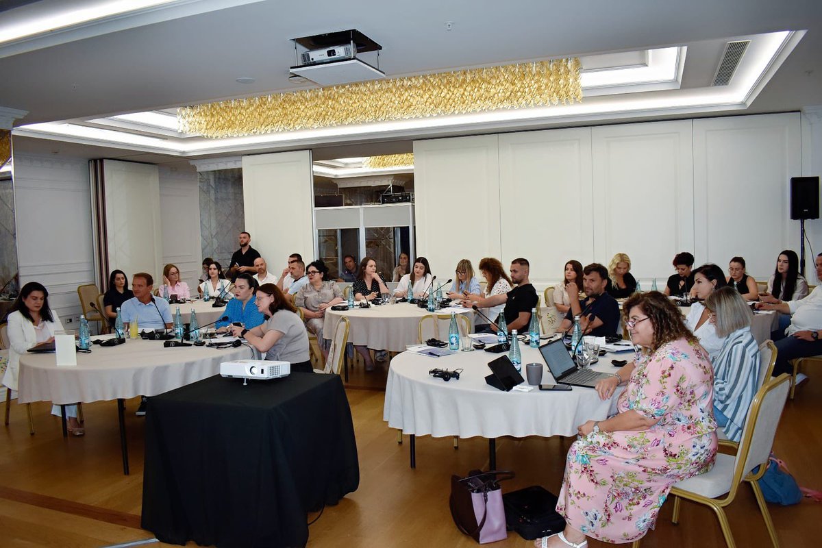 Armela_Krasniqi's tweet photo. 1/5 📌Po përgatitemi për transpozimin e Aktit Europian për Lirinë e Medias (EMFA) dhe Aktit për Shërbimet Digjitale (DSA) në kuadrin ligjor shqiptar. https://t.co/vhrlJgQB6P