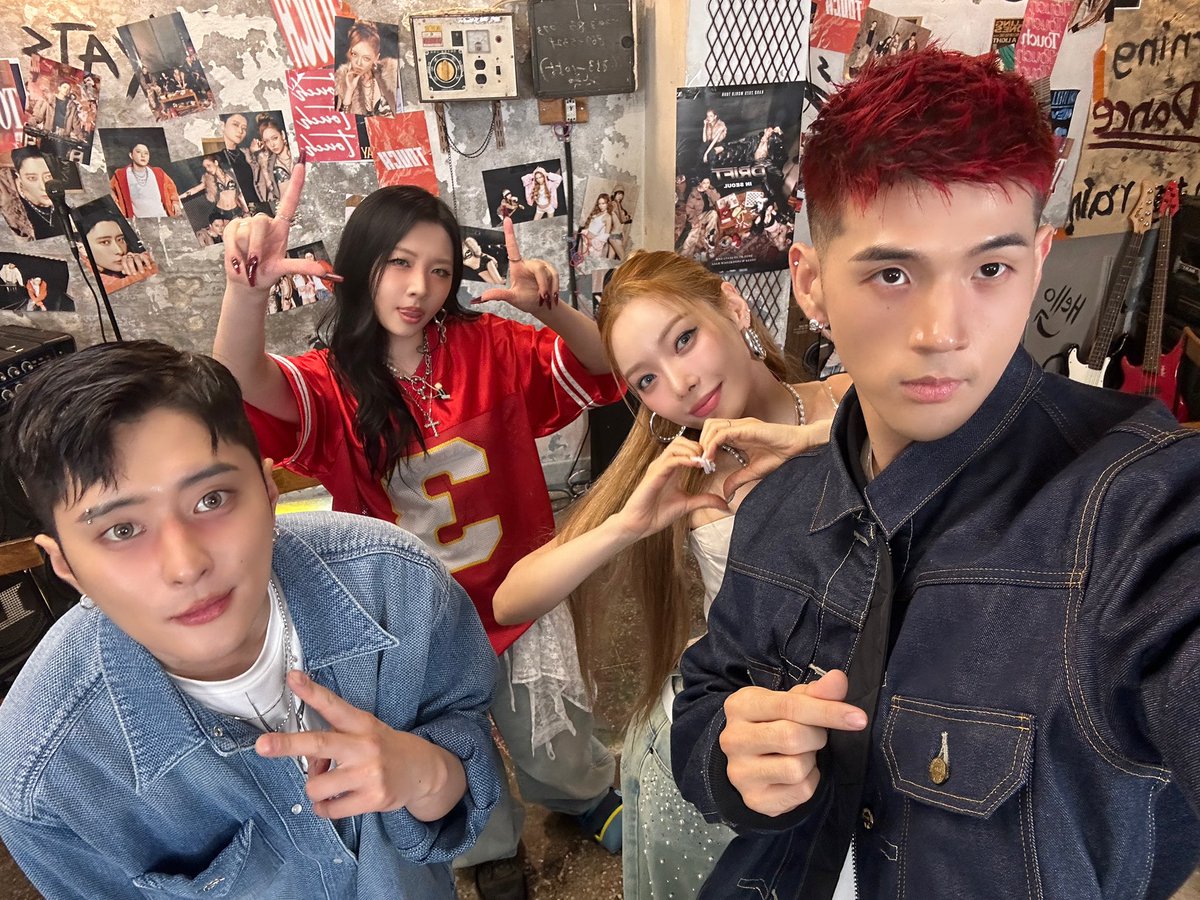 [📷]
250702 KARD 8th Mini Album 'DRIFT' COMEBACK LIVE

앞으로 시작될 'DRIFT' 의 활동과 타이틀곡 'Touch' 많이 사랑해주세요🤎

#KARD #카드
#DRIFT #Touch