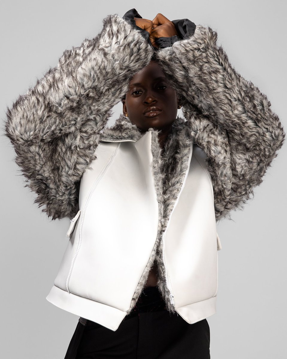ESSIENBRAND's tweet photo. LOOKBOOK 🎊🎊
Look 1 
Appointment / Order 
call +234-8056284943 
WhatsApp +234-8098923003 
we are proudly ESSIEN...
#essien #lookbook #look1 #fashion #styling #naijafashion #luxury #fashion #lagos #nigeria #madeinnigeria  #genderless #collection  #premium #luxury #unisex #luxe https://t.co/d5jb1OKjyT