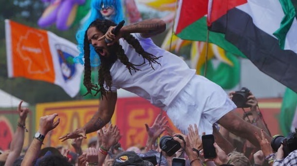 In recent months, Western leaders and media outlets have erupted in outrage — not at the mass killing of Palestinian civilians, not at the leveling of entire neighborhoods in Gaza, and not at the starvation used as a weapon of war — but at musicians dari… instagr.am/p/DLnGA7SMKhi/