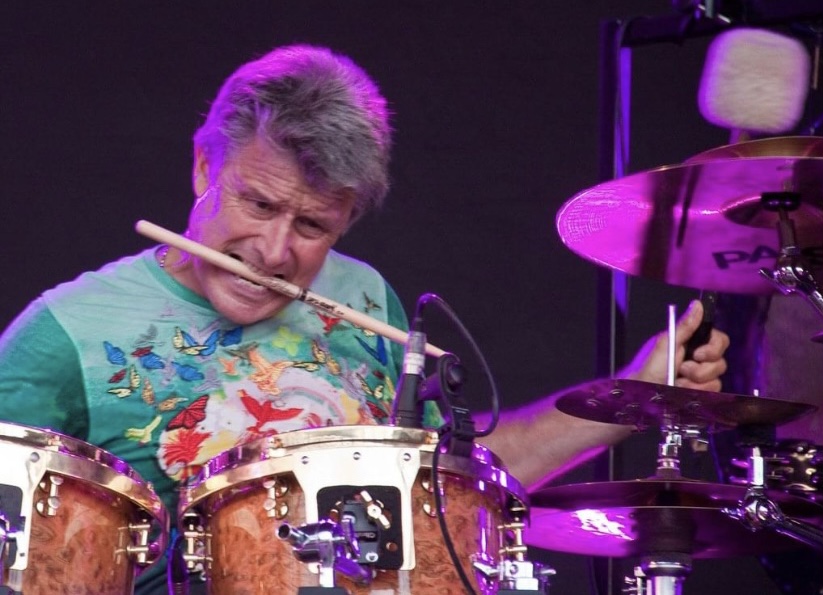 <a href="/VintageRockN_85/">Vintage Rock 🎸</a> This guy!  ❤️🥁🖤🎼🥁❤️