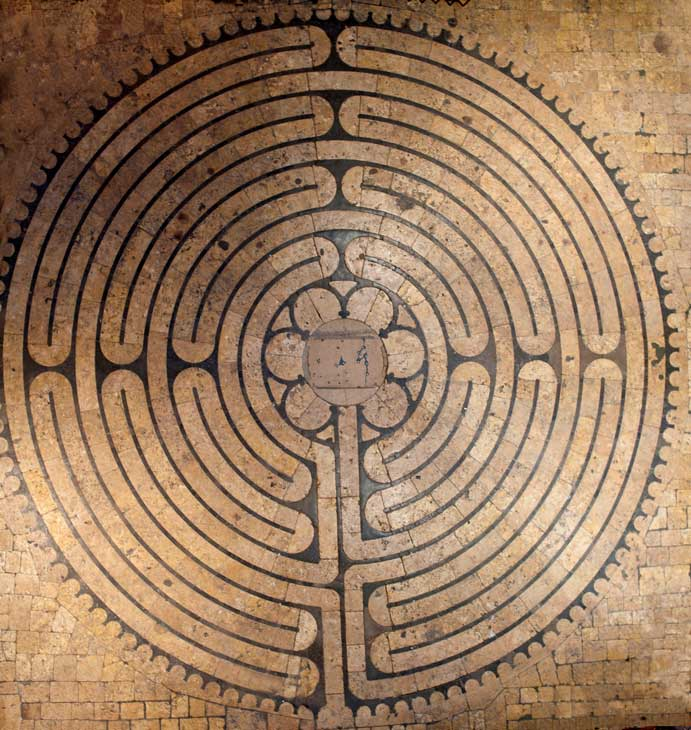 SiestoFelipe's tweet photo. Cathédrale de Chartres,
Labyrinthe https://t.co/wYNBnxsq4u