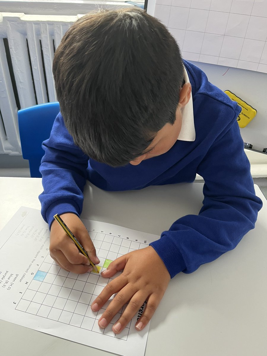 Samantha Hudson tweet media