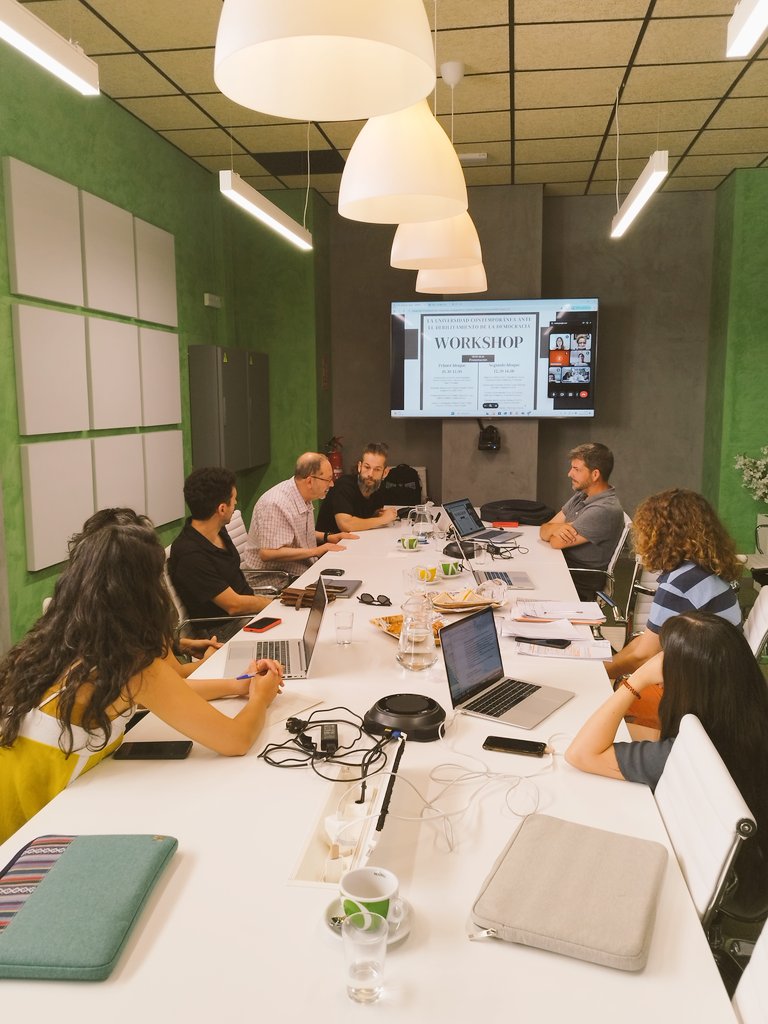 <a href="/CPyPC_2024/">CPyPC</a> celebrando nuestro Workshop "La universidad contemporánea ante el debilitamiento de la democracia" para poner en común los avances que hemos realizado en el proyecto #UNIDEM. ¡La excusa perfecta para compartir!
