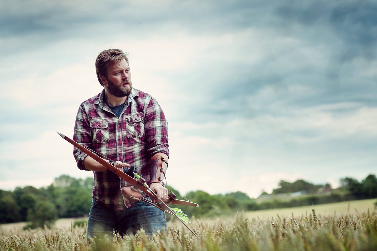 “Never forget why you picked up the bow in the first place”

Living the dream. Though, if I’m honest, the dream feels suspiciously like mild confusion with good lighting… Send it!

Thank you @chrisfrosin still one of the best photo shoots I’ve ever been on

#InstinctiveArchery