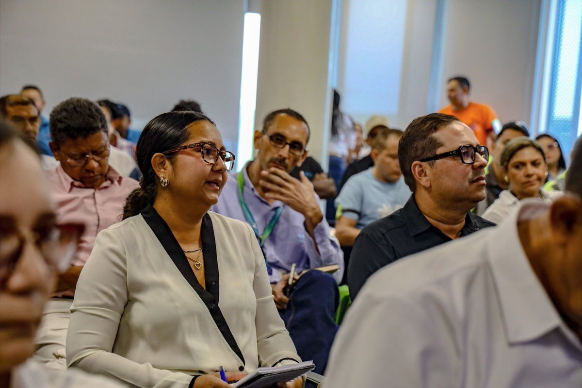 andi_bolivar's tweet image. ✨ Realizamos el 3er Encuentro de #COPASST Multiempresarial con la participación de más de 80 colaboradores del sector empresarial. 🦺