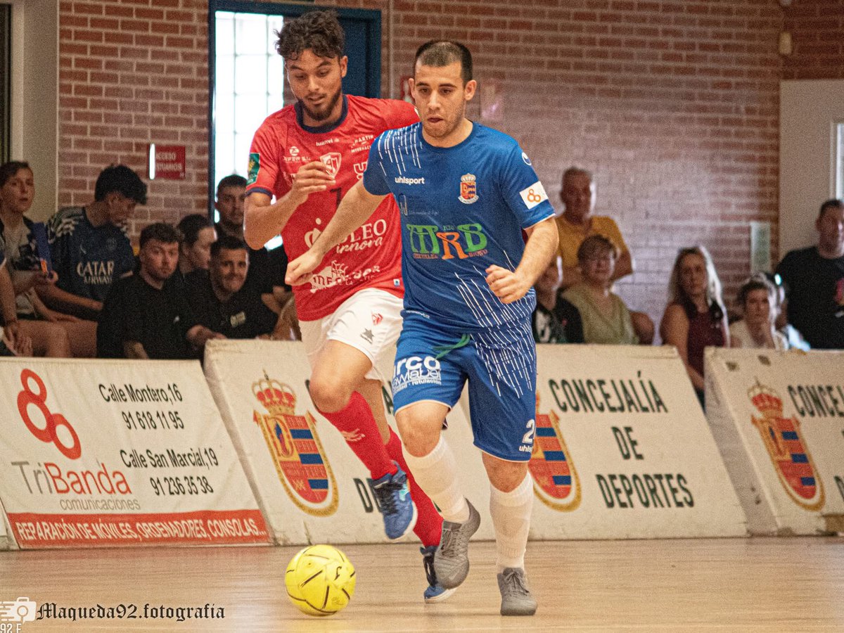 💙RENOVACIÓN💙
Armando seguirá repartiendo elegancia, calidad y entrega.
Rey del 1vs1, como se agache delante tuya “te la lía”
Sin duda uno de los “héroes” del Play-Off, <a href="/MandiMG7/">Armando García</a> se queda en casa…
#canteraazul