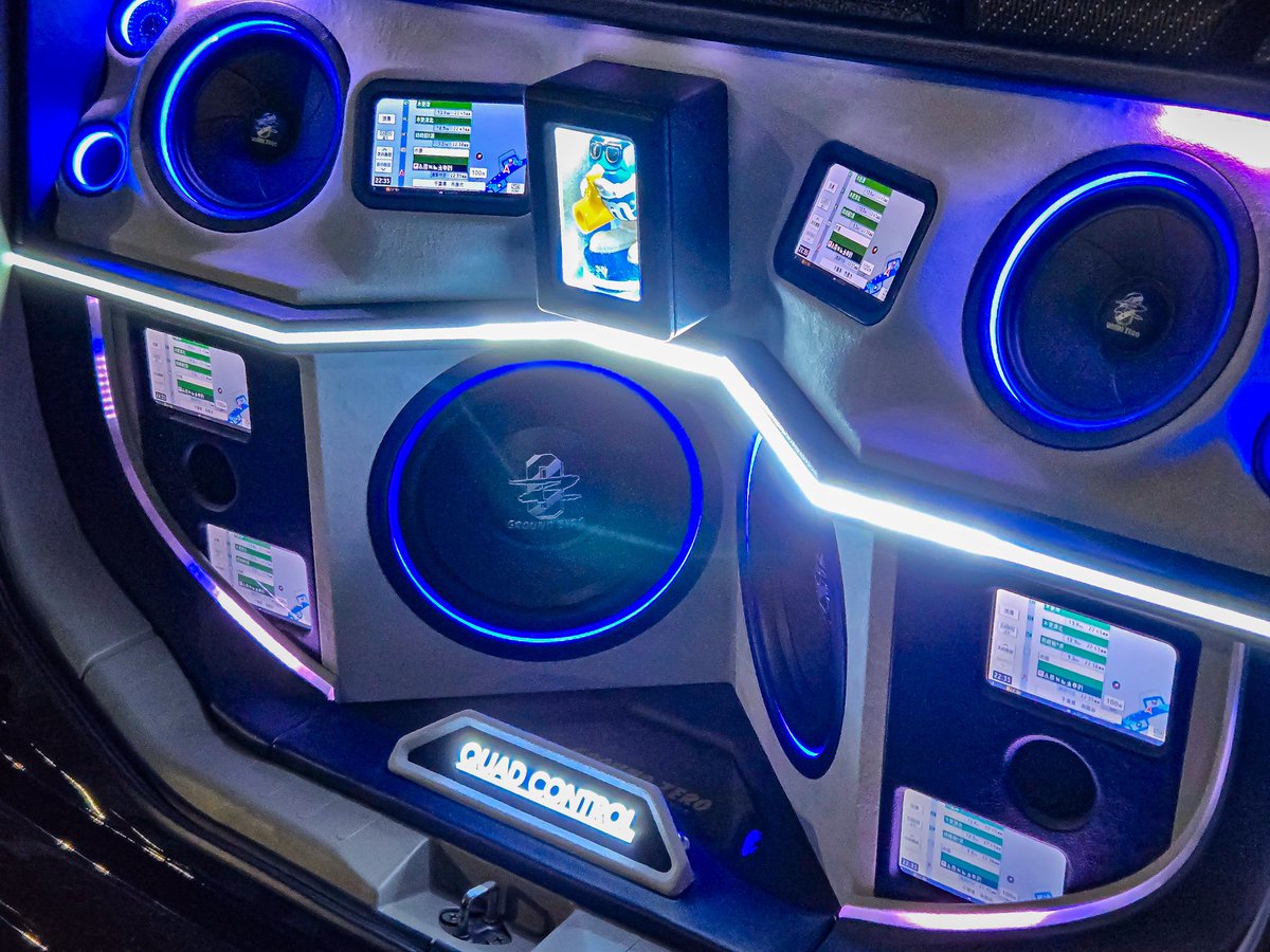 GRND_ma36s's tweet photo. 他のクアコンの作成車両の
オーディオめっちゃ聴きたい😏
 #QUADCONTROL https://t.co/6gltUaWyn8