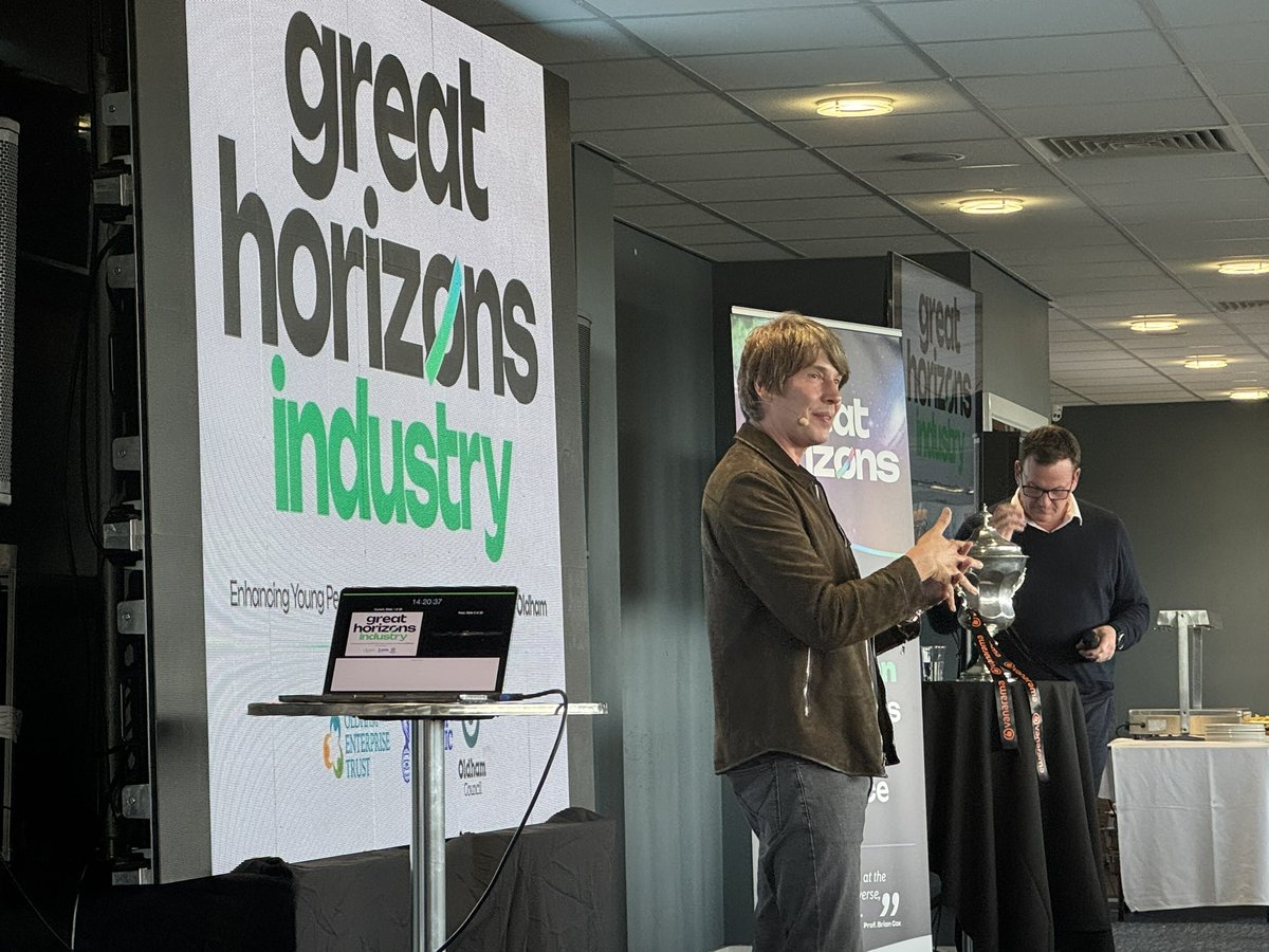 k4shf's tweet photo. 2nd event @OfficialOAFC with #ProfessorBrianCox inviting industry and education towards enhancing opportunities for young people's #STEMSkills and careers.
#GSSfS2025 fantastic event with Teachers yesterday #GreatHorizons @OldhamCouncil @ProfBrianCox @MohonAli10 #OldhamHour https://t.co/MeayRC8i8k