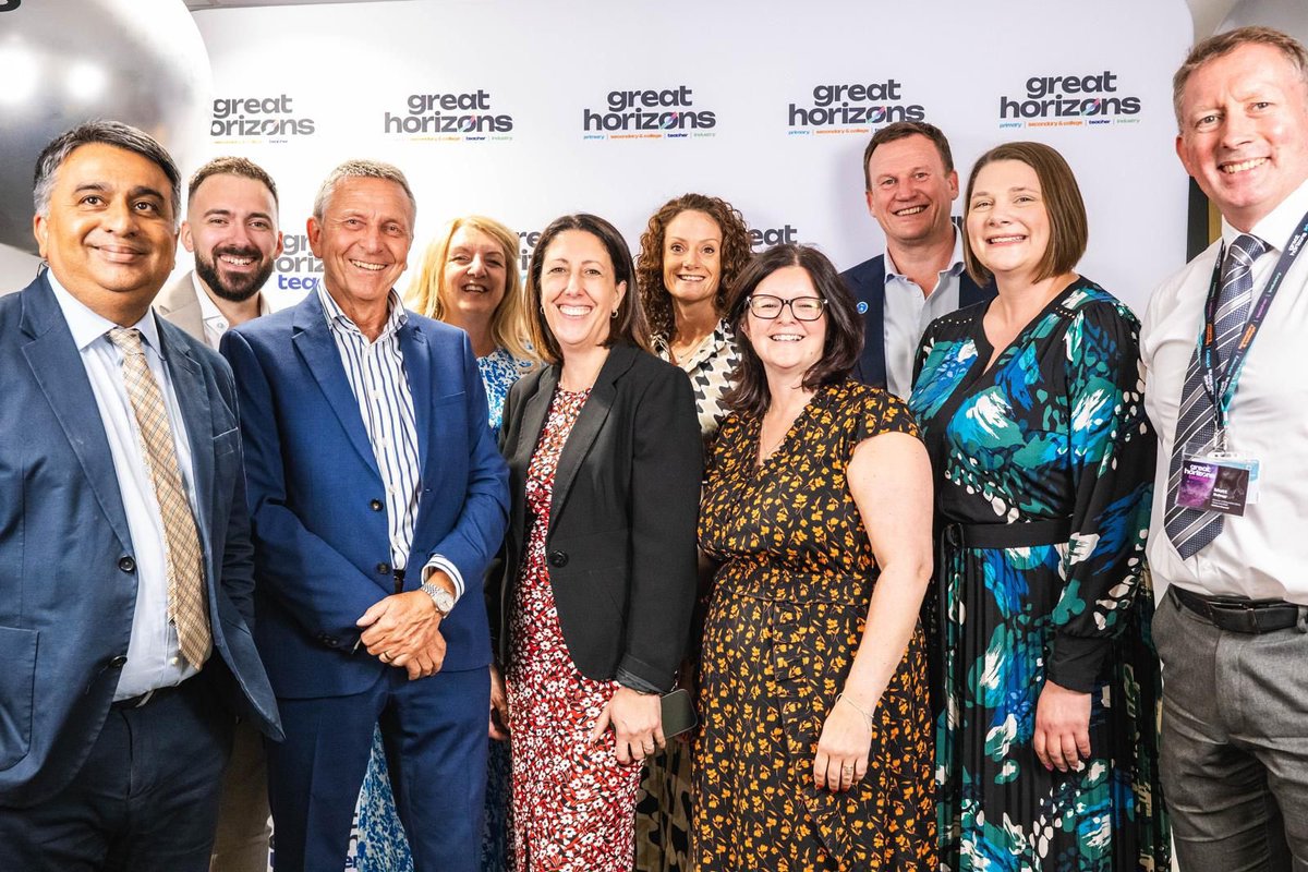 kashifashraf (@k4shf) on Twitter photo Proud to part of organising team #ProfessorBrianCox inviting industry and education towards enhancing opportunities for young people's #STEMSkills and careers.
#GSSfS2025 #GreatHorizons <a href="/OldhamCouncil/">Oldham Council</a> <a href="/ProfBrianCox/">Brian Cox</a> <a href="/MohonAli10/">Cllr Mohon Ali</a> #OldhamHour Proud to part of organising team #ProfessorBrianCox inviting industry and education towards enhancing opportunities for young people's #STEMSkills and careers.
#GSSfS2025 #GreatHorizons <a href="/OldhamCouncil/">Oldham Council</a> <a href="/ProfBrianCox/">Brian Cox</a> <a href="/MohonAli10/">Cllr Mohon Ali</a> #OldhamHour