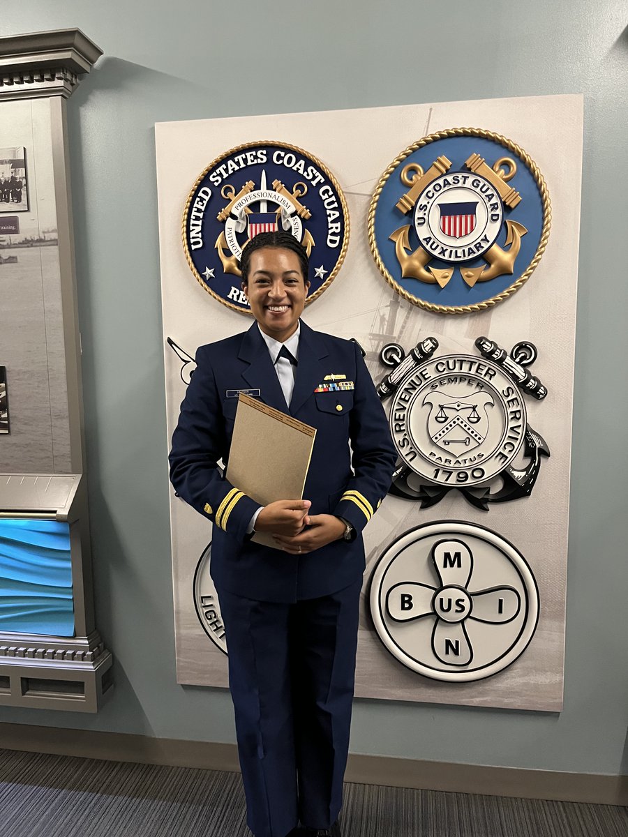 Rising 2L Megan Jolivette Heiser represented the USCG in an administrative separation board, handling everything from exhibits to witness exams. Her opposing counsel? Lt. Colin Kelly—a proud Tulane Law alum 💚🌊 #MyTulaneLawSummer