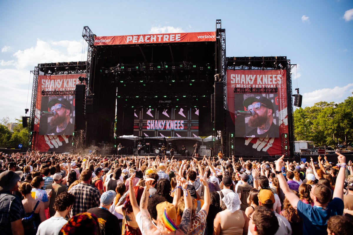Shaky Knees Festival (@shakykneesfest) on Twitter photo They’ve done it before and now they’re back for more. Get ready for the return of <a href="/Highly_Suspect/">HIGHLY SUSPECT</a> 🤘 They’ve done it before and now they’re back for more. Get ready for the return of <a href="/Highly_Suspect/">HIGHLY SUSPECT</a> 🤘