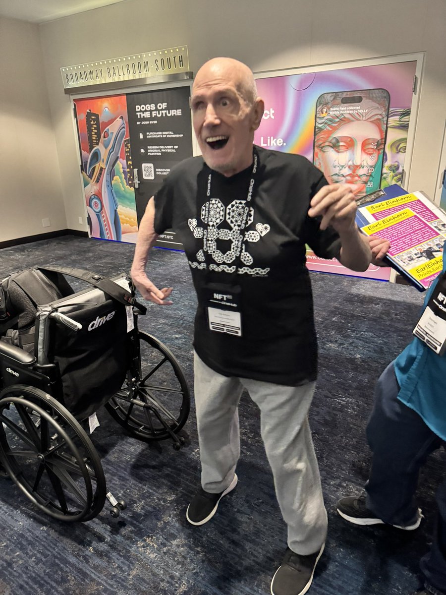 ✨ 𝐄𝐚𝐫𝐥 𝐄𝐢𝐧𝐡𝐨𝐫𝐧 ✨ 

I watched this man toss his wheelchair to the side just so he could dance with us.

One of the very first digital artists who’s been coding his artwork in 𝐅𝐎𝐑𝐓𝐑𝐀𝐍 since the late 80s. Yep, I said  𝐅𝐎𝐑𝐓𝐑𝐀𝐍. Way before most of us even