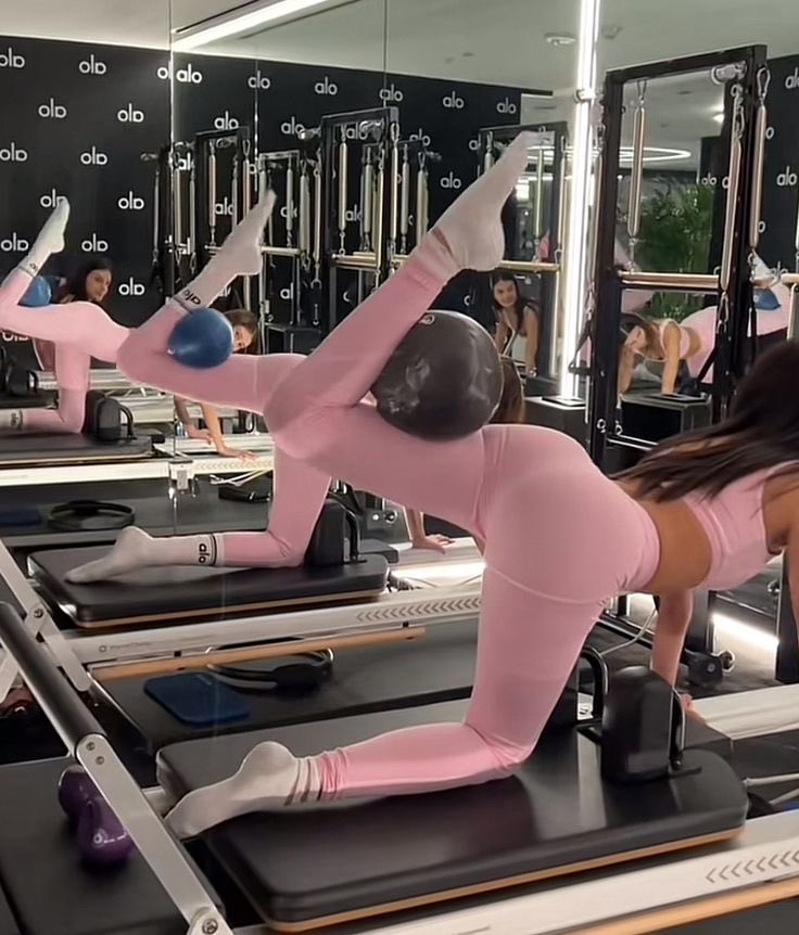 xopinkprada's tweet image. Strength does not come from physical capacity. It comes from an indomitable will