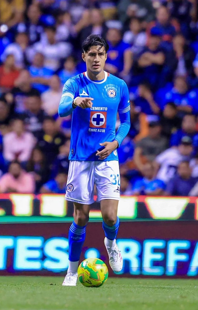 Adrián Esparza Oteo💎 tweet media