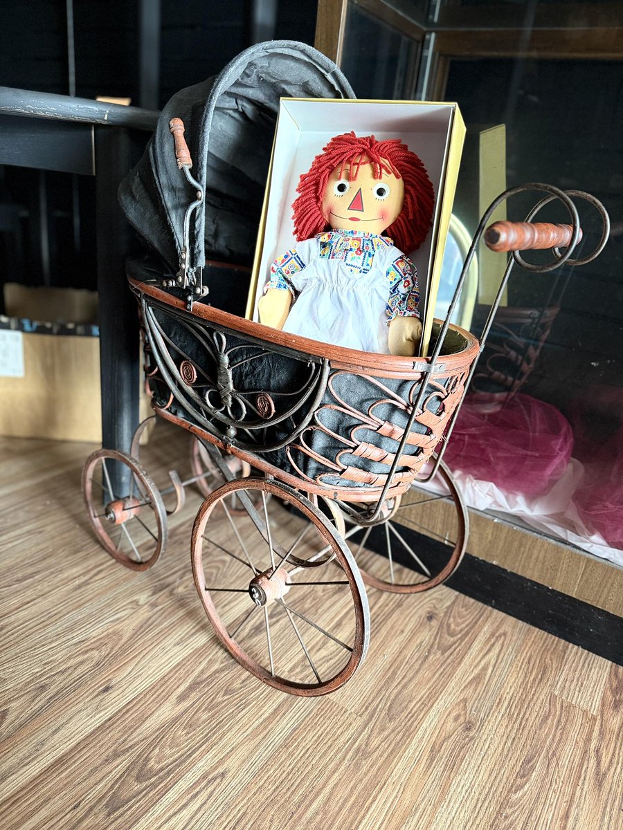 Sinister Society (@sinistersoc) on Twitter photo Come in and say hi to Annabelle, she won't bite (honest), at Crimson Curiosities, OPENING SOON!
<a href="/LestrangeBooks/">Dr. Marie Lestrange 🎃</a>
#curiosities #haunted #bookstore #books Come in and say hi to Annabelle, she won't bite (honest), at Crimson Curiosities, OPENING SOON!
<a href="/LestrangeBooks/">Dr. Marie Lestrange 🎃</a>
#curiosities #haunted #bookstore #books
