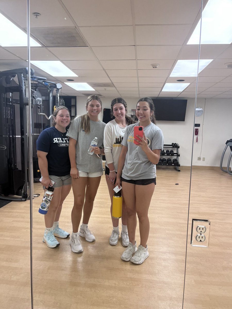 Chicago Cheetahs Stryczek 16u (@cheetahsps16u) on Twitter photo Day off from games today, but no days off from working hard! 💪💪💪
<a href="/Manfre_Jenna_00/">Jenna Manfre</a>
<a href="/C_Painter2/">Caroline Painter</a>
<a href="/isla_kapellas/">Isla Kapellas 2027</a>
<a href="/BellaBigham32/">Bella Bigham 2027</a> Day off from games today, but no days off from working hard! 💪💪💪
<a href="/Manfre_Jenna_00/">Jenna Manfre</a>
<a href="/C_Painter2/">Caroline Painter</a>
<a href="/isla_kapellas/">Isla Kapellas 2027</a>
<a href="/BellaBigham32/">Bella Bigham 2027</a>