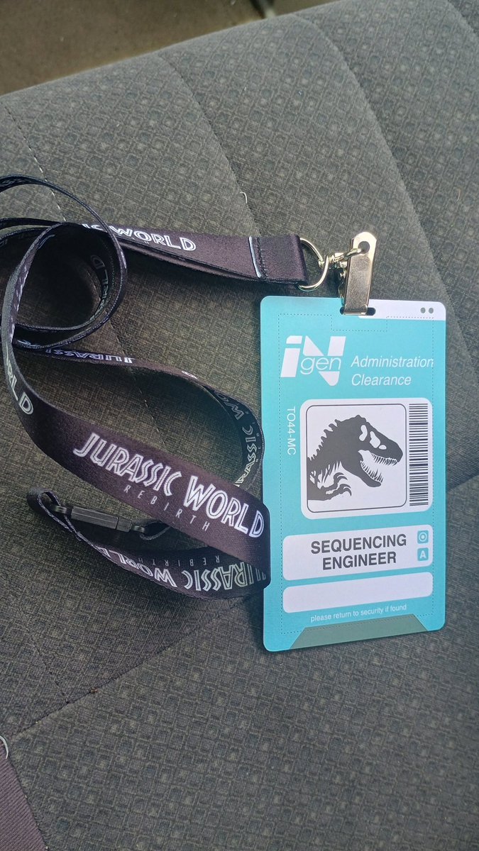 DustyTheApe's tweet image. Watched #jurrasicWorldRebirth๐ฆ this morning. Free Ingen ID Badge & Lanyard๐ท๏ธ. Dino GRIPPER cup๐๏ธ Also my food while watching, cause you can't short Revenue๐คญ WE MAKE MOVIES BETTER!!๐ฆ๐ฟ๐๐๐๐ฟ๐ฆ #AMC @AMCTheatres @CEOAdam #AMCTheatres #Dolby #DolbyCinema #DolbyAtmos #Jurrasic