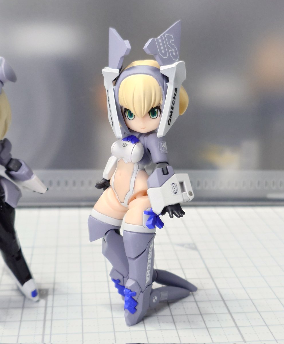enotter000's tweet image. フェリルナビット
リペりました。

ひとまずD-phoneのみ

#デスクトップアーミー 
#DTA