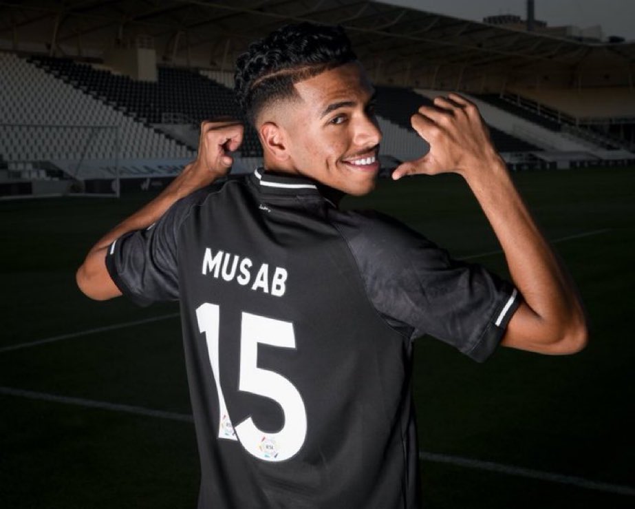 بعد انتقال حمدالله إلى الهلال بالإعارة في المونديال..
هل يعود مصعب الجوير إلى الشباب بعد نهاية مونديال الأندية ؟!