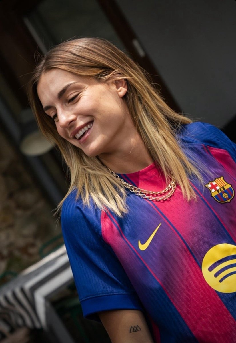 mputellas_11's tweet photo. 😄💙❤️ https://t.co/SMlLzj2LdQ