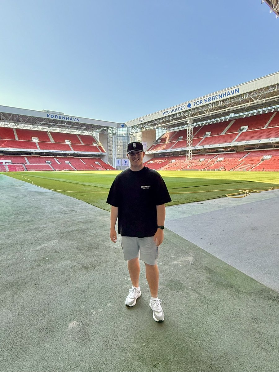GeorgeOrchard6's tweet photo. 📍Parken Stadion, Copenhagen, Denmark 🏟️🇩🇰 https://t.co/495r1VRFtN