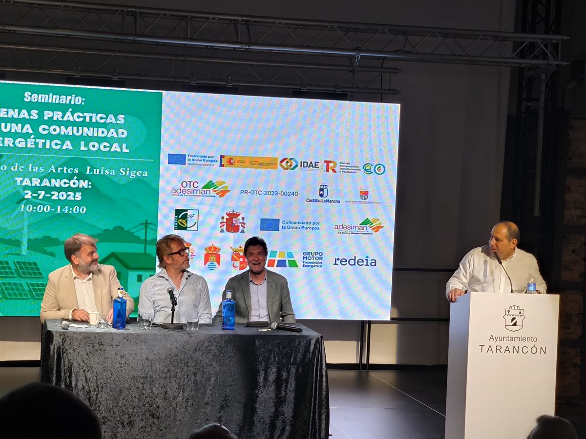 ACDQuijote's tweet photo. ✅Hoy hemos asistido en Tarancón a la jornada ‘Buenas prácticas de una Comunidad Energética Local. Por un modelo energético sostenible y participativo’, organizada por #ADESIMAN.
👉Se han analizado escenarios de futuro para el mundo rural, la energía y el papel de los GDR. (+) https://t.co/xcOdqplbe2