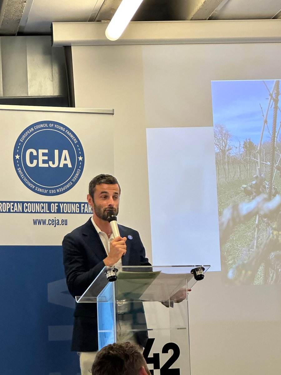 #Agia-<a href="/Cia_Agricoltura/">Cia-Agricoltori Italiani</a> alla guida del @_CEJA_in rappresentanza dell’#Italia 👏🏻🇪🇺Rieletto vicepresidente #MatteoPagliarani. Con l’olandese #PeterMeedendorp al timone del Consiglio #Ue dei #giovani agricoltori per il biennio 2025-2027 🧑🏻‍🌾
Leggi tutto 👉🏻 bit.ly/4l9wa9A