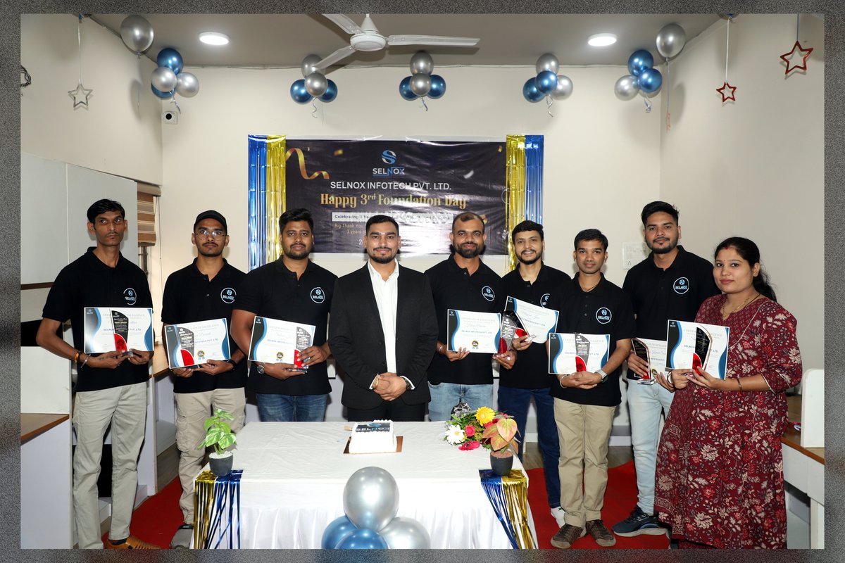 selnoxinfotech's tweet photo. 🎉 Celebrating 3 Years of Selnox Infotech!
From a single idea to delivering global tech &amp; marketing solutions — it's been a journey of innovation, resilience, and growth.
Grateful to our team, clients, and supporters.
Here’s to many more milestones ahead! 🚀
#Selnoxinfotech https://t.co/HkzyfQ2RrX