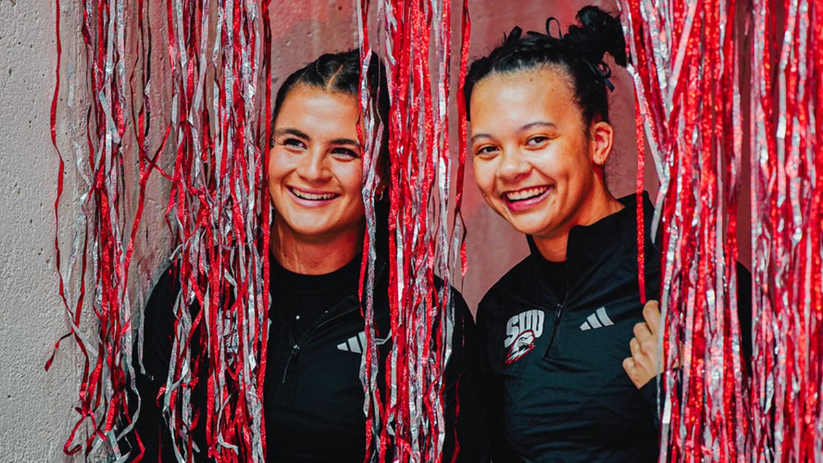 Double Comeback: Goodman and Pardue Battle Back from Injury with Eyes on 2026 Season

🗞️: tinyurl.com/4j4656mp

#OneFamilyOneFight ⚡️ #TBirdNation ⚡️ #RaiseTheHammer