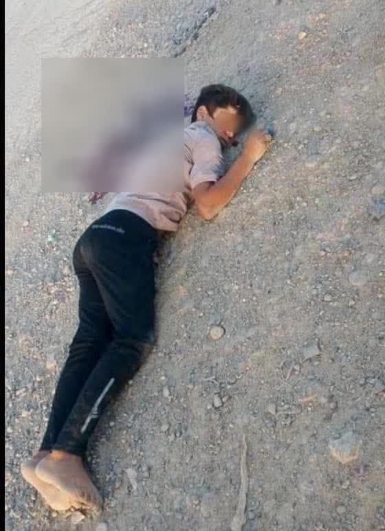 #Raqqa – A 14-year-old boy was shot and killed by #SDF  forces at the Sugar Factory checkpoint near the Shanina junction in the northern countryside of the province.
The boy had been collecting fallen grains of wheat beside a wheat transport truck when a member of the SDF opened