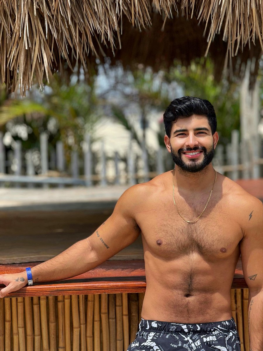 andres1milan's tweet photo. Tiki tiki ☀️ https://t.co/EIxxNu4wC4