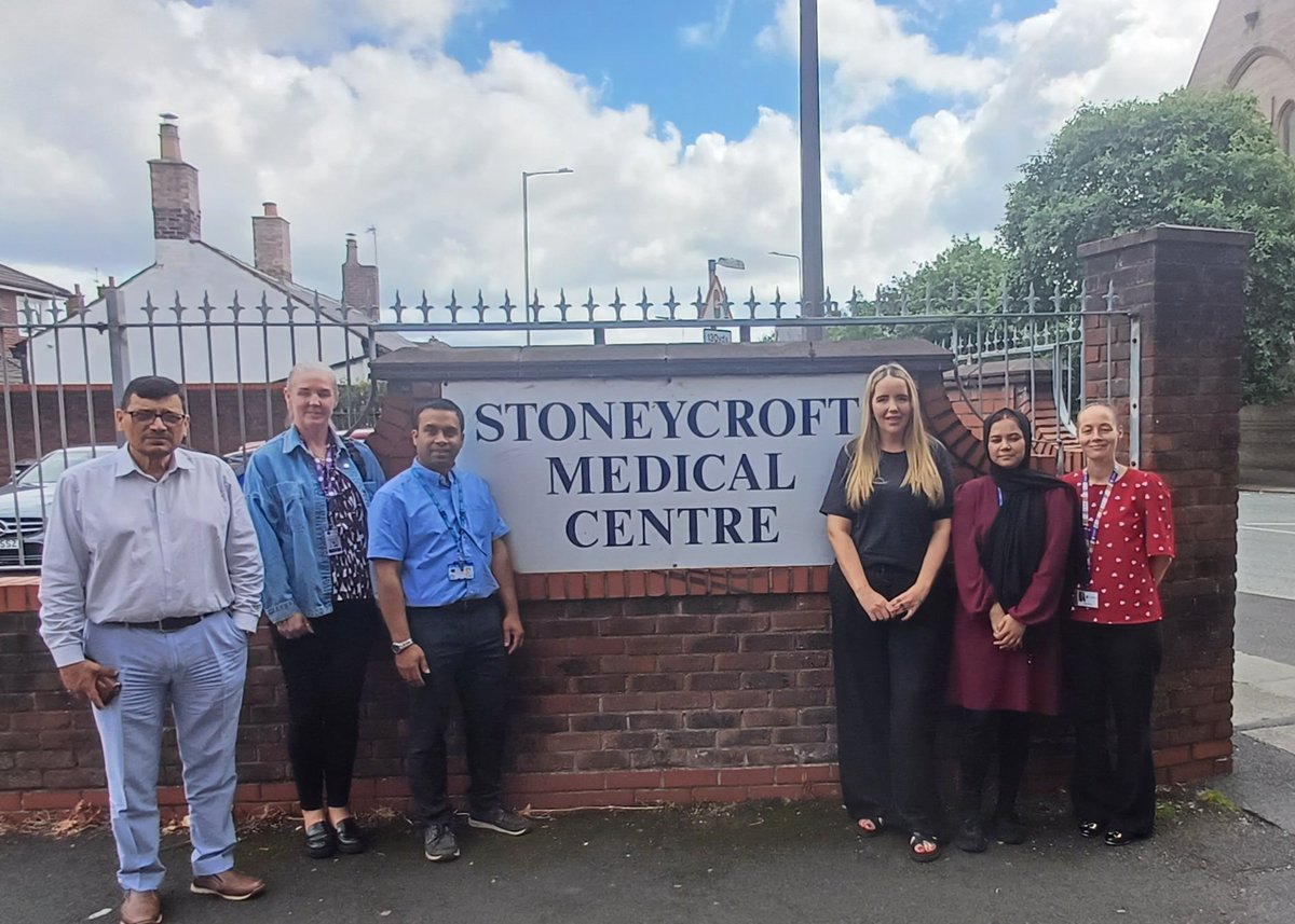 It was an absolute pleasure to support the Coffee Morning at Stoneycroft Medical Centre. Thank you to Noor for inviting us along with our Mobile Pantry. We have agreed to add the surgery as a regular stop moving forward. Dates/times to follow. 😁
