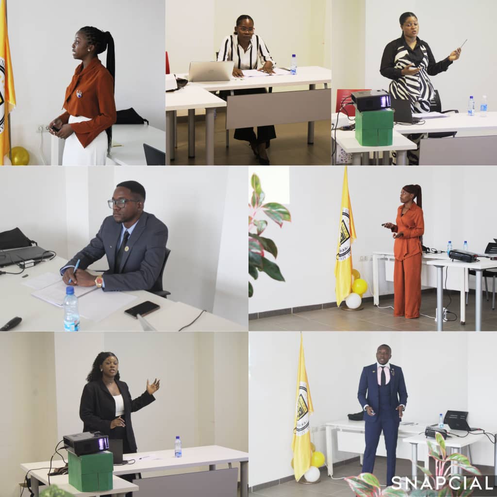 La Facultad de Ciencias Económicas y Empresariales de la #AAUCA ha sido testigo de un momento especial. Un total de 7 estudiantes han presentado sus TFG, donde cada uno ha compartido los resultado de su investigación.
#AAUCA
#educacion 
#TrabajoFindeGrado
